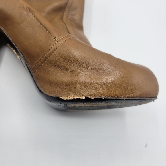 Elie Tahari heeled booties size 37 - Picture 9 of 16